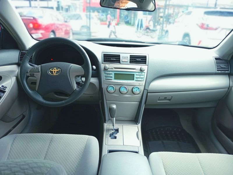 Thumbnail 2 of 2008 Toyota Camry Le